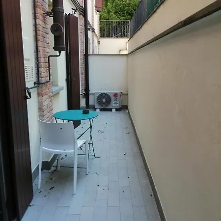 Rizzoli D'oro Apartament *